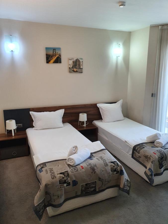 Family Hotel Novel City Бургас Экстерьер фото