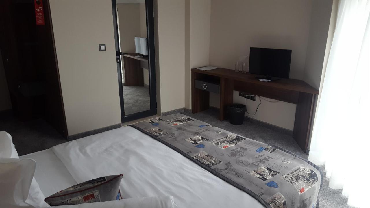 Family Hotel Novel City Бургас Экстерьер фото