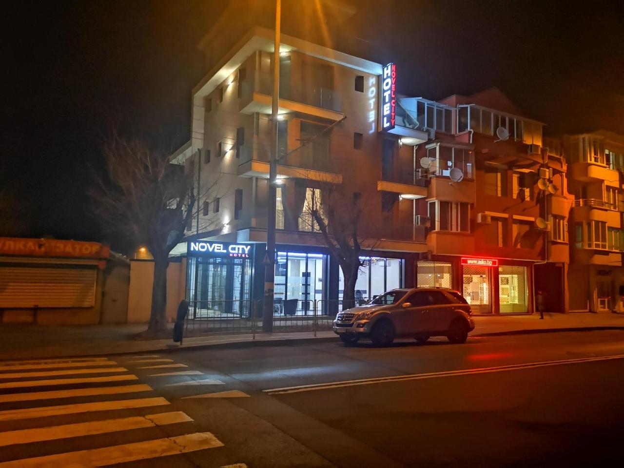 Family Hotel Novel City Бургас Экстерьер фото