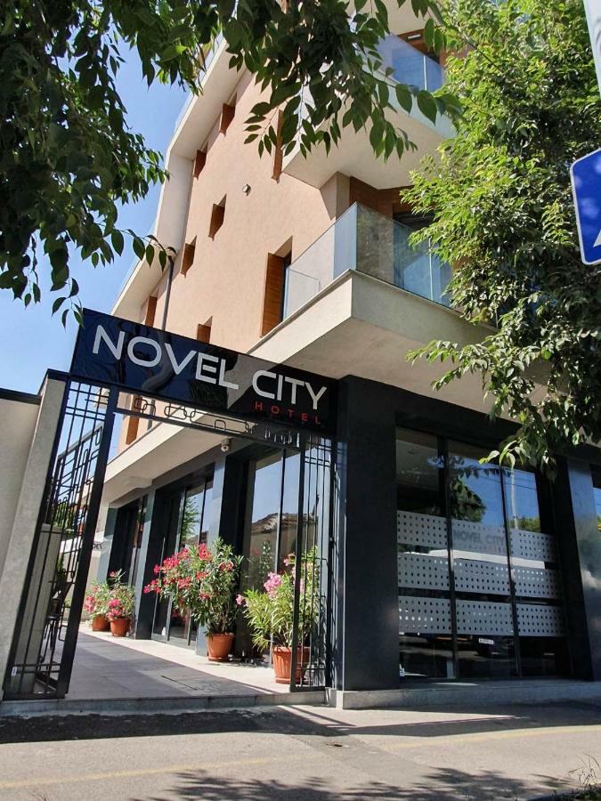 Family Hotel Novel City Бургас Экстерьер фото